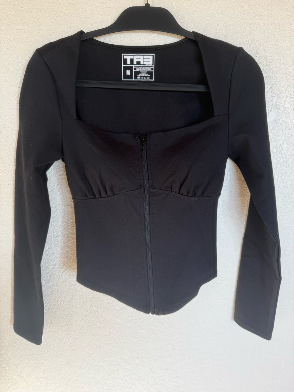 FIRM PRICE JUST REDUCED TA3 Black Square-Neck Zip-Front Long Sleeve Top